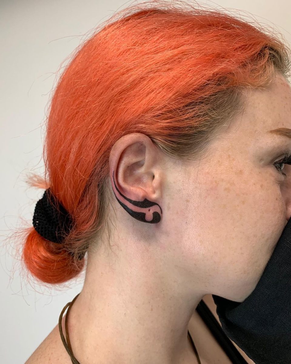 60 irresistible ear tattoos that you are going to want 