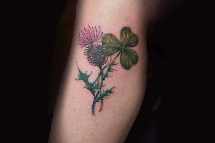 Tattoosday (A Tattoo Blog): Vicki's Shamrock Tattoo