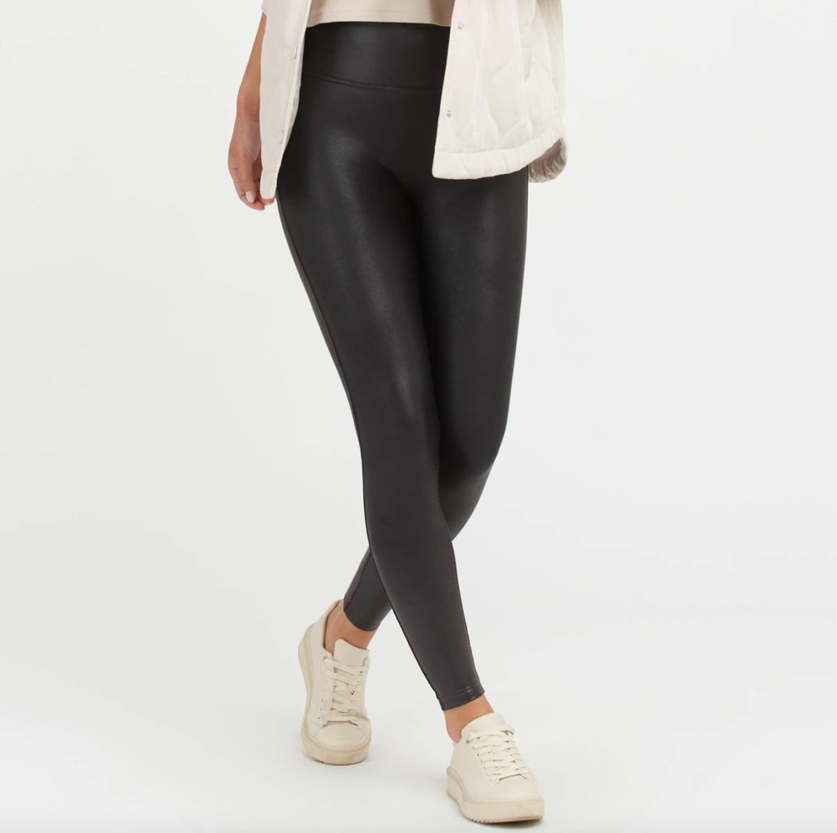 if you don't own a pair of spanx leggings, you're doing it wrong