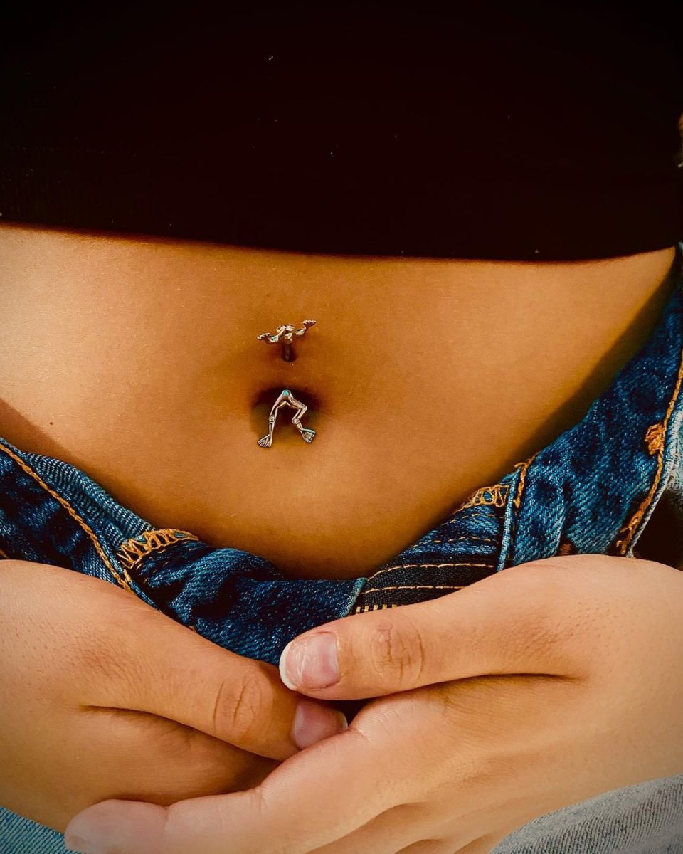crazy belly button piercings