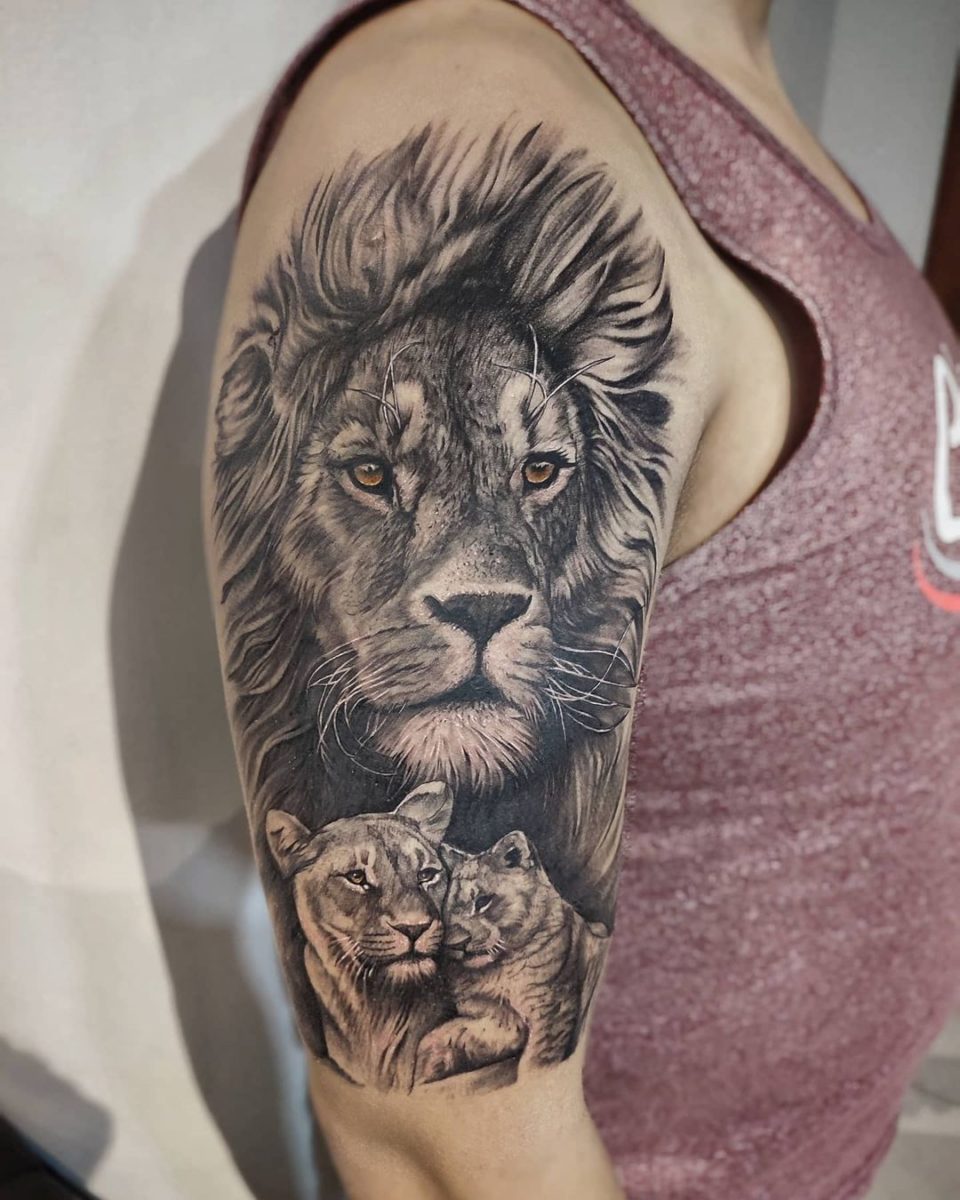 lion tattoos that will remind you to stay strong