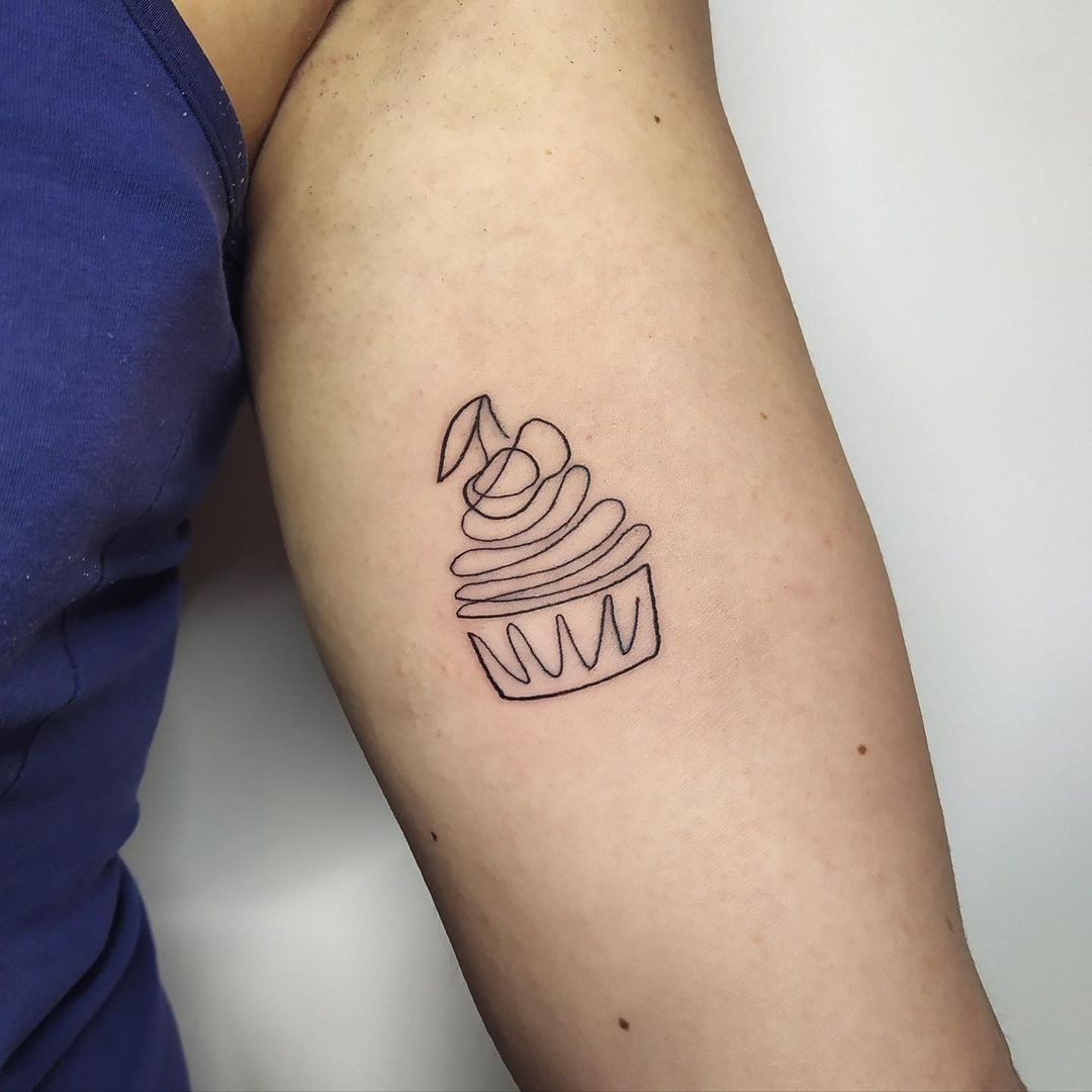 30 stunning single line tattoo ideas