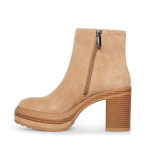 These Amazing Steve Madden Hutch Boots Are A Must-Have