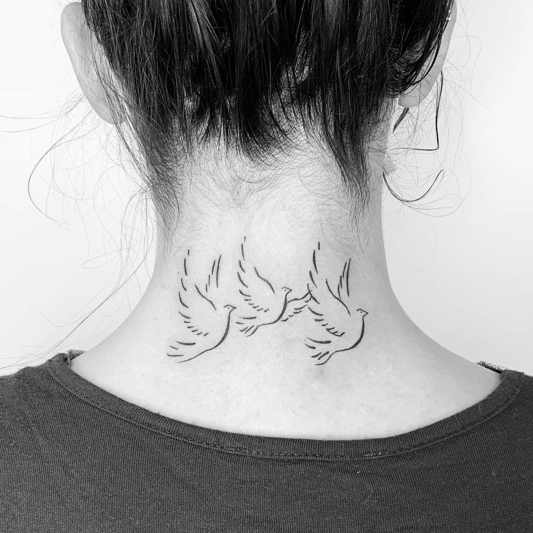 back of the neck tattoos