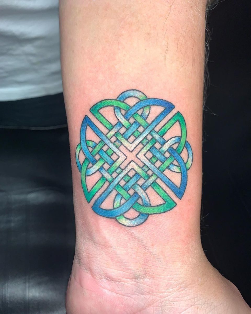 Trinity Knot Temporary Tattoo - Set of 3 – Small Tattoos