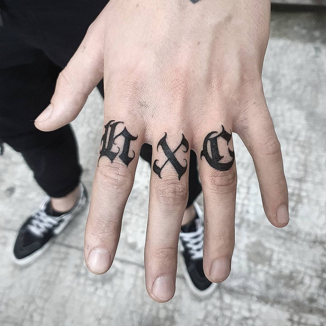 55 finger tattoos