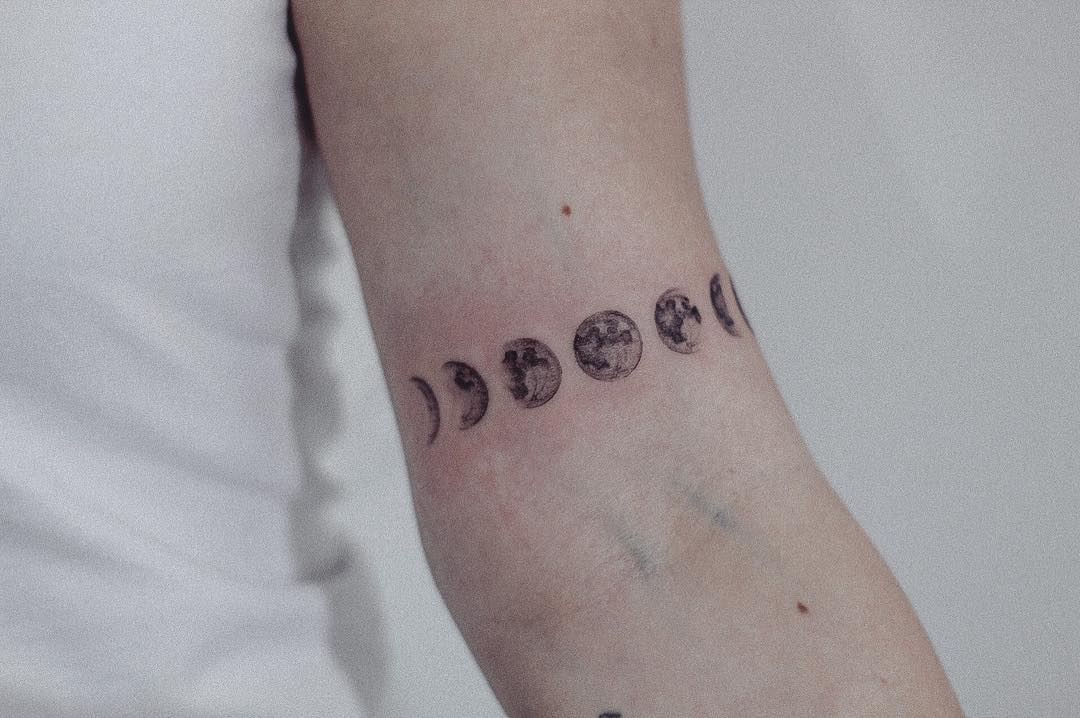 Moon Phases Tattoo Ideas 