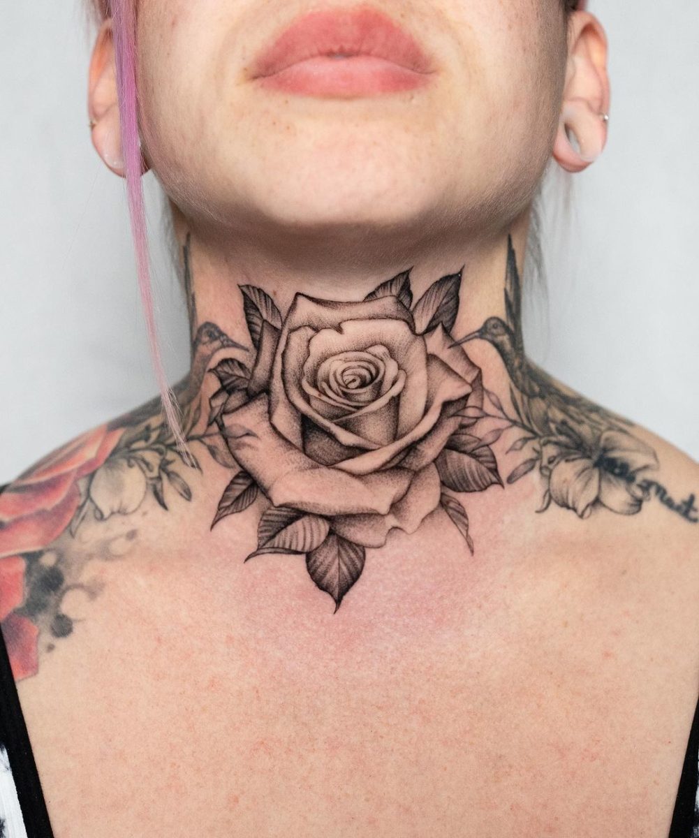 awesome neck tattoos for women
