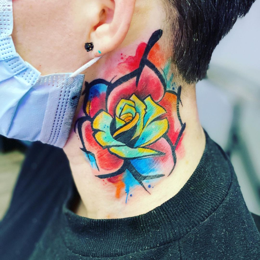 Awesome Neck Tattoos for Women
