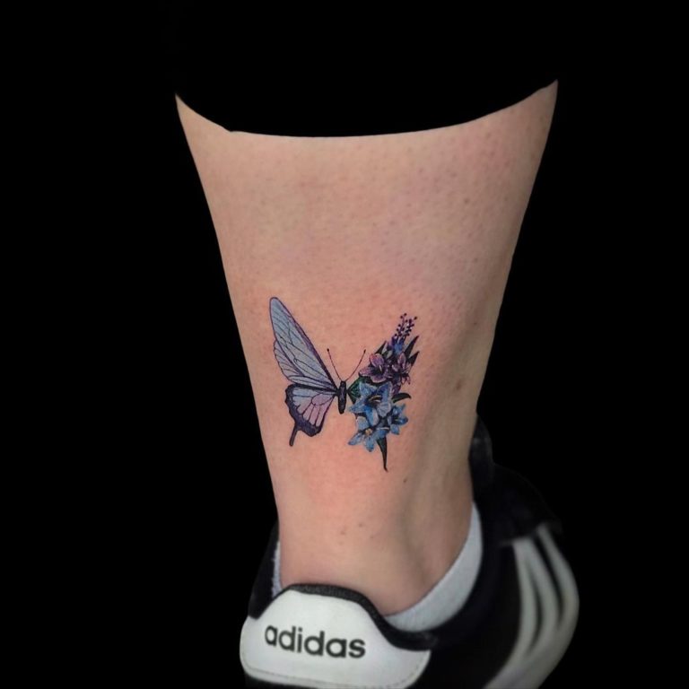 55 Cute Small Butterfly Tattoos