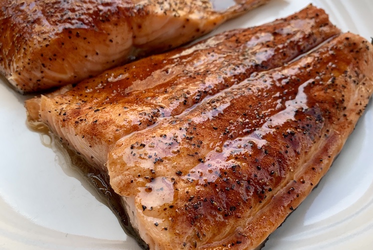 no-fail air fryer salmon recipe with honey garlic glaze
