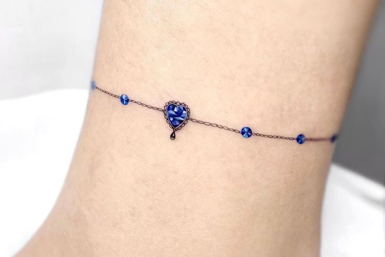 What can be more beautiful jewel on leg than a permanent anklet tattoo .  Custom Anklet tattoos that never goes out of trend and always… | Instagram