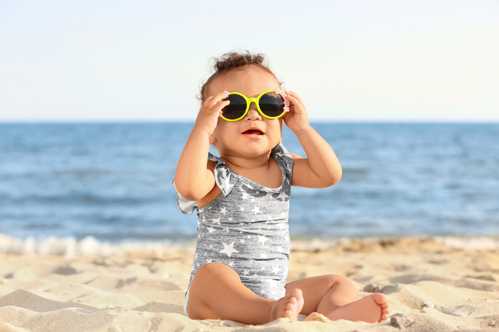 40 Bright Baby Names That Mean Sun