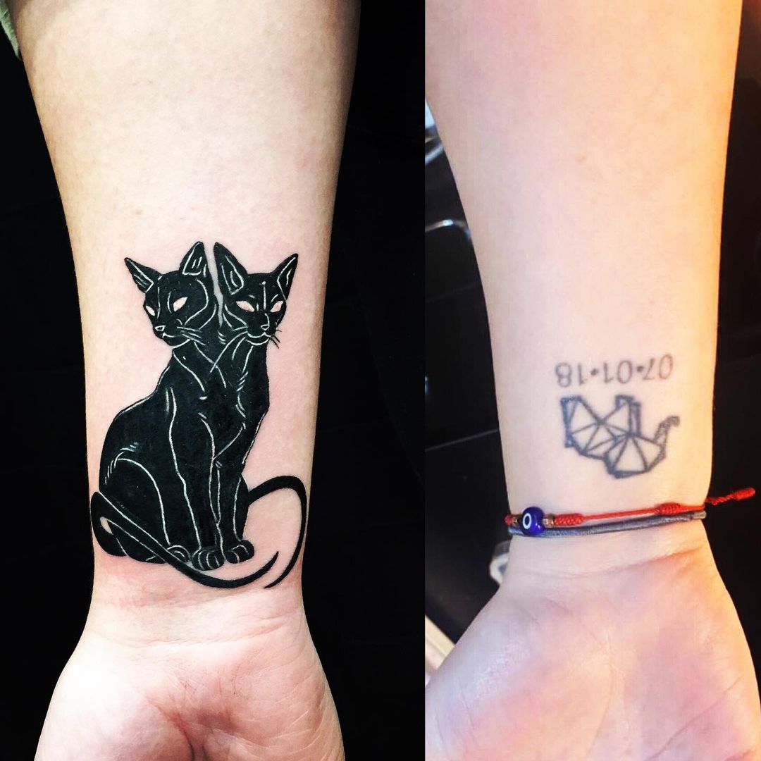 clever wrist tattoo cover up ideas