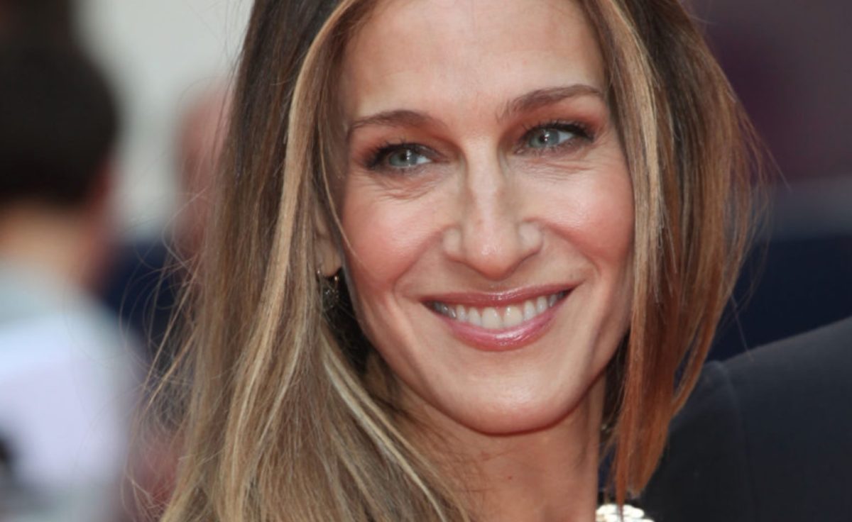 Sarah Jessica Parker on Aging, Her Old Fashion Choices, and How She Keeps Her Skin Glowing
