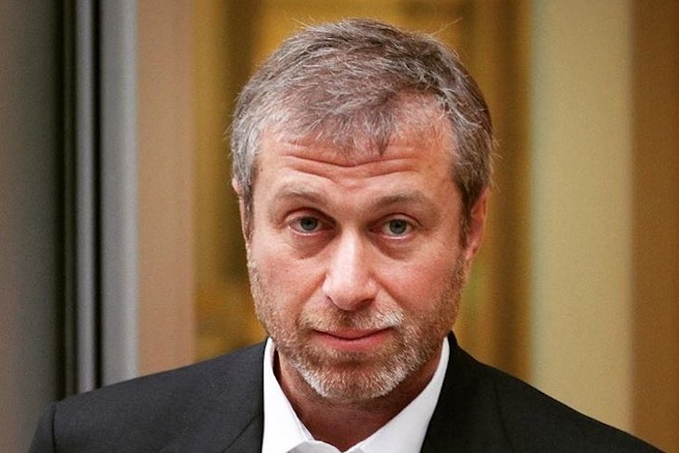 roman abramovich suffered suspected poisoning