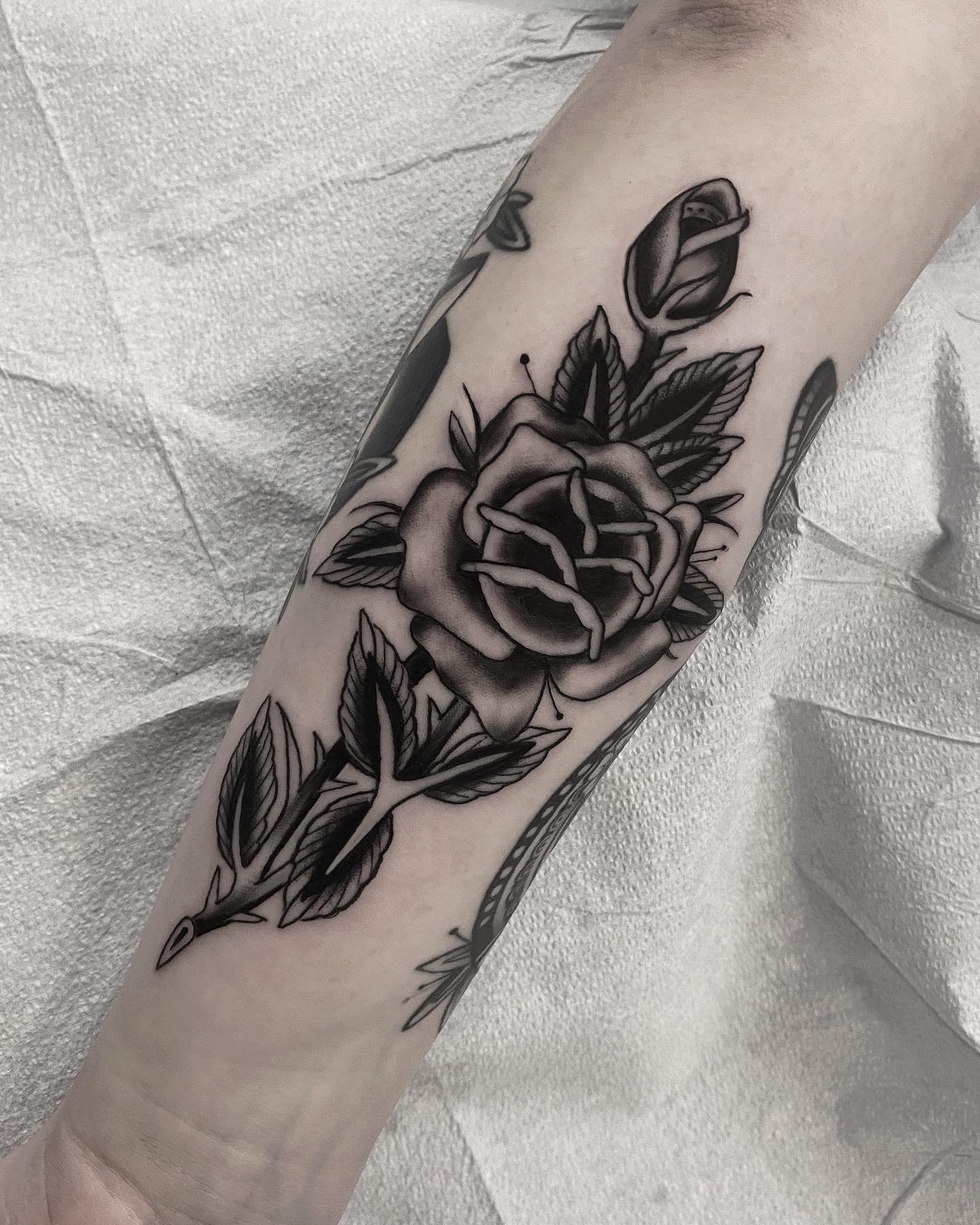 30 Rose Tattoos - Rose Tattoo Designs