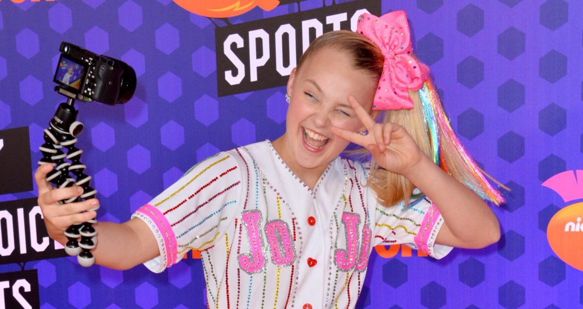 JoJo Siwa Subtly Hints How Nickelodeon Kids' Choice Awards Invite Snub Was Due To Her New Hair Cut And Coming Out