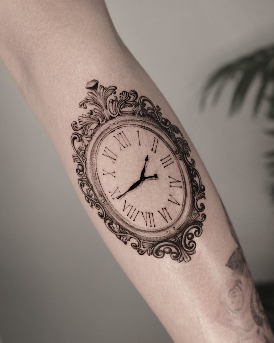 25 Clock Tattoo Ideas