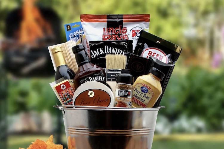 Fantastic Father's Day Gift Baskets That Will Show Your Dad Some Love