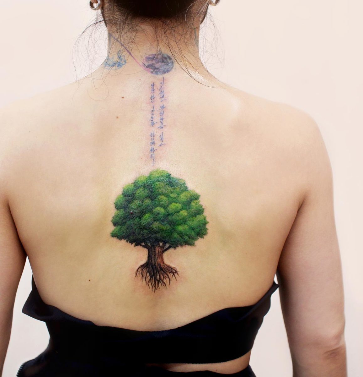 30 Stylish Tree Tattoos On Shoulder  Psycho Tats