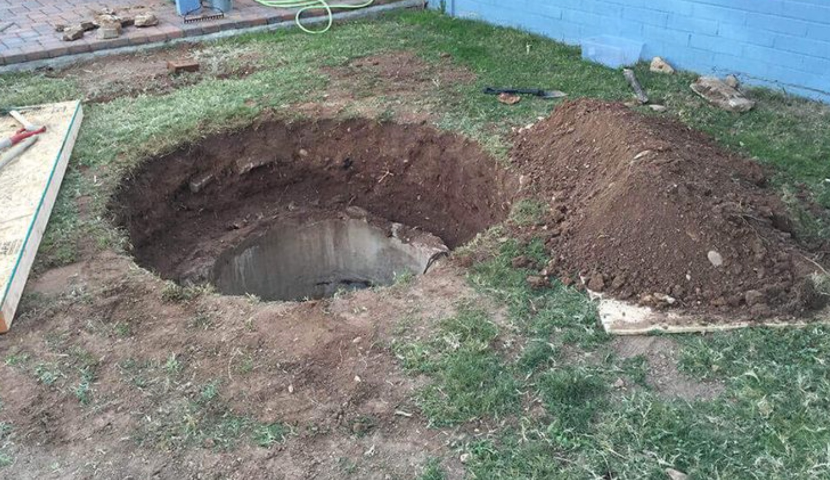 A Man Bought A New House, And His Gut Told Him To Dig In The Backyard