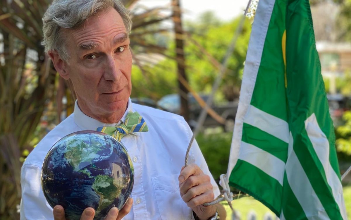 Bill Nye the Science Guy Is Officially the Married Kind of Guy