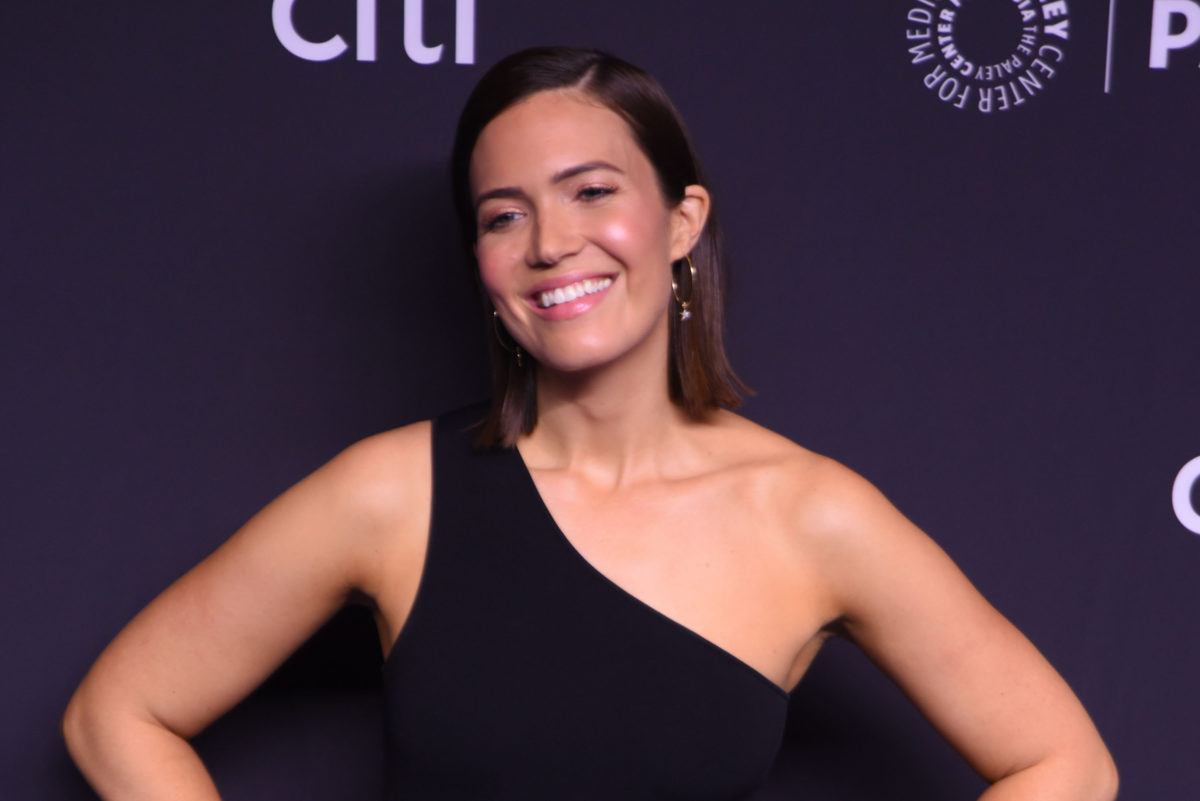 mandy moore and husband taylor goldsmith pregnant with second baby