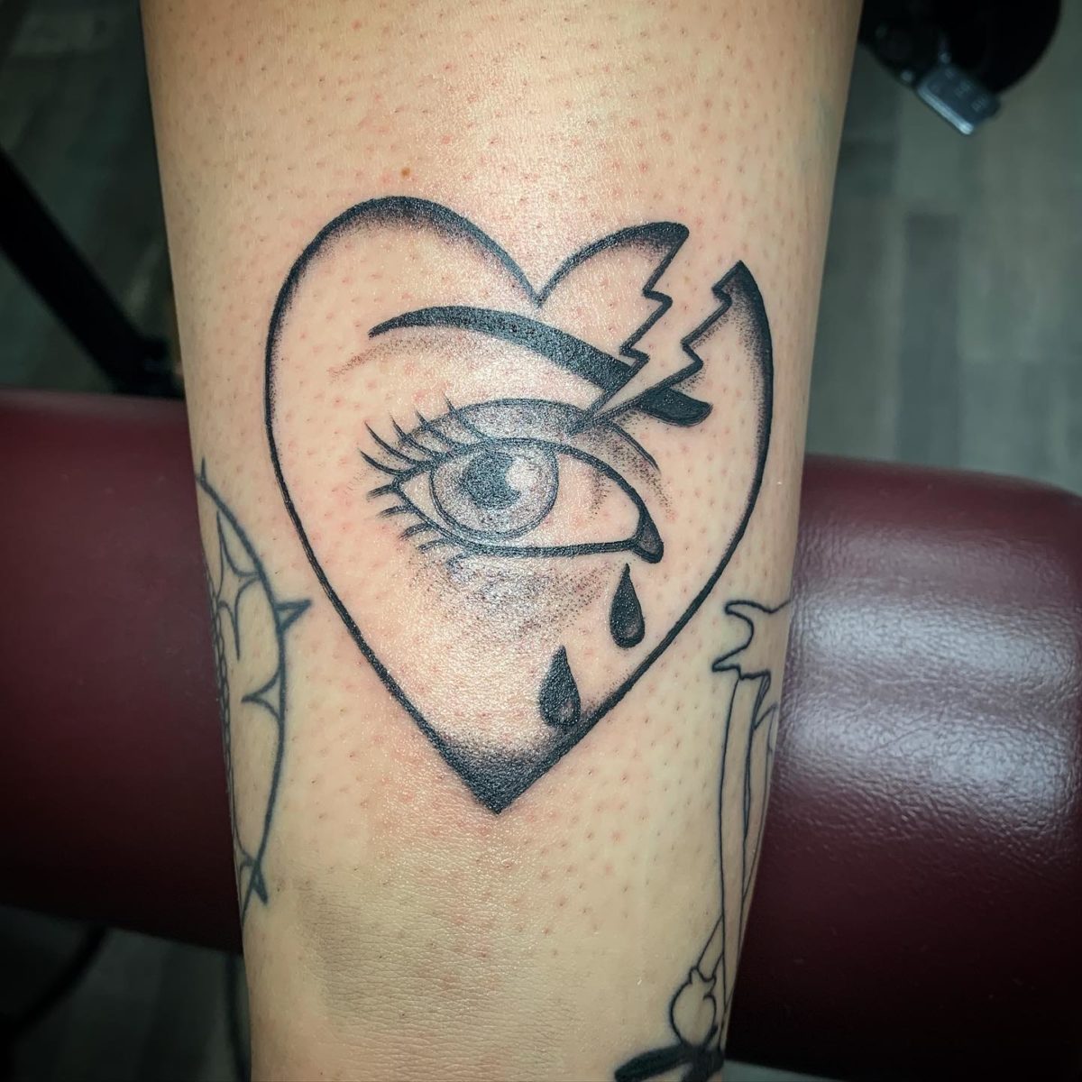 30 Broken Heart Tattoos