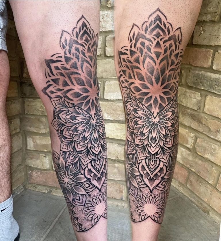 33 Kneecap Tattoos