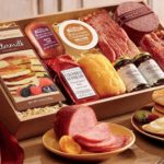 10 Awesome Christmas Gift Baskets That Are the Easiest Way to Spread Cheer