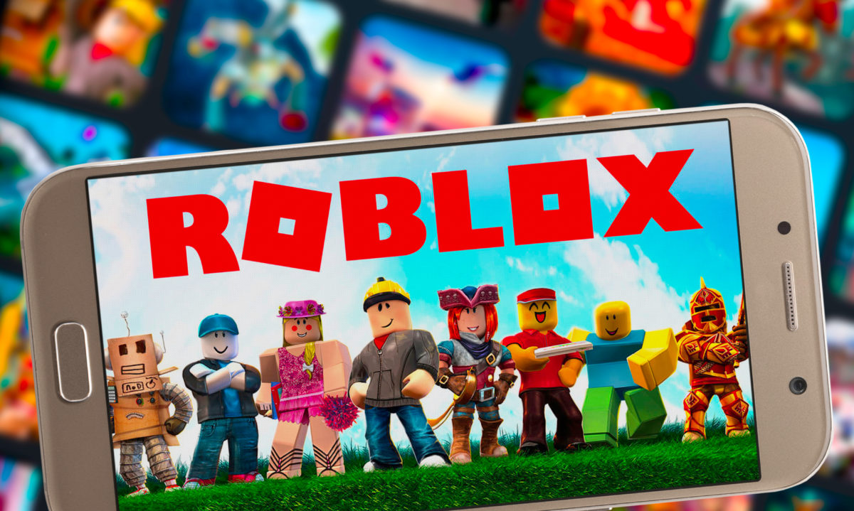 mom goes viral for using roblox to communicate with daughter after several phone calls got ignored | chacha watson, a comedian and mom who lives in chicago, wasn’t about to let her 11-year-old daughter get away with ignoring her phone calls. while it took a little bit of extra effort, she ultimately decided to log into a video game her daughter was playing at the time in order to communicate with her.