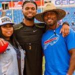 Damar Hamlin Shares His First Photo With His Parents Flanking Him as He Continues to Recover