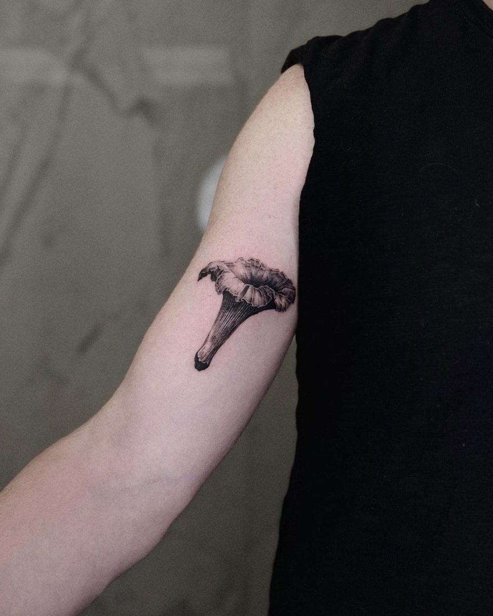 mushroom tattoo ideas