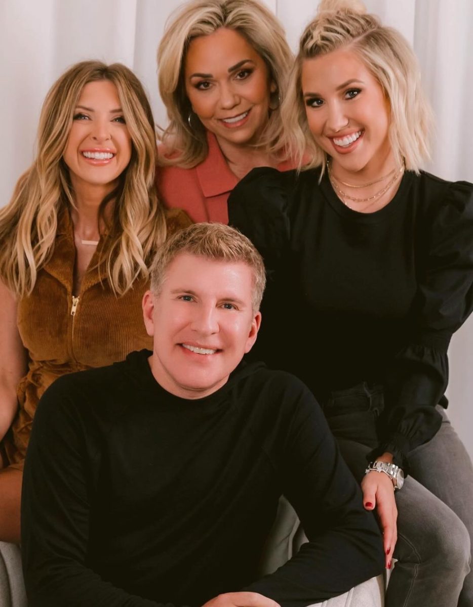 Lindsie Chrisley Reveals How the Other Prisoners Have Been Treating Her Father