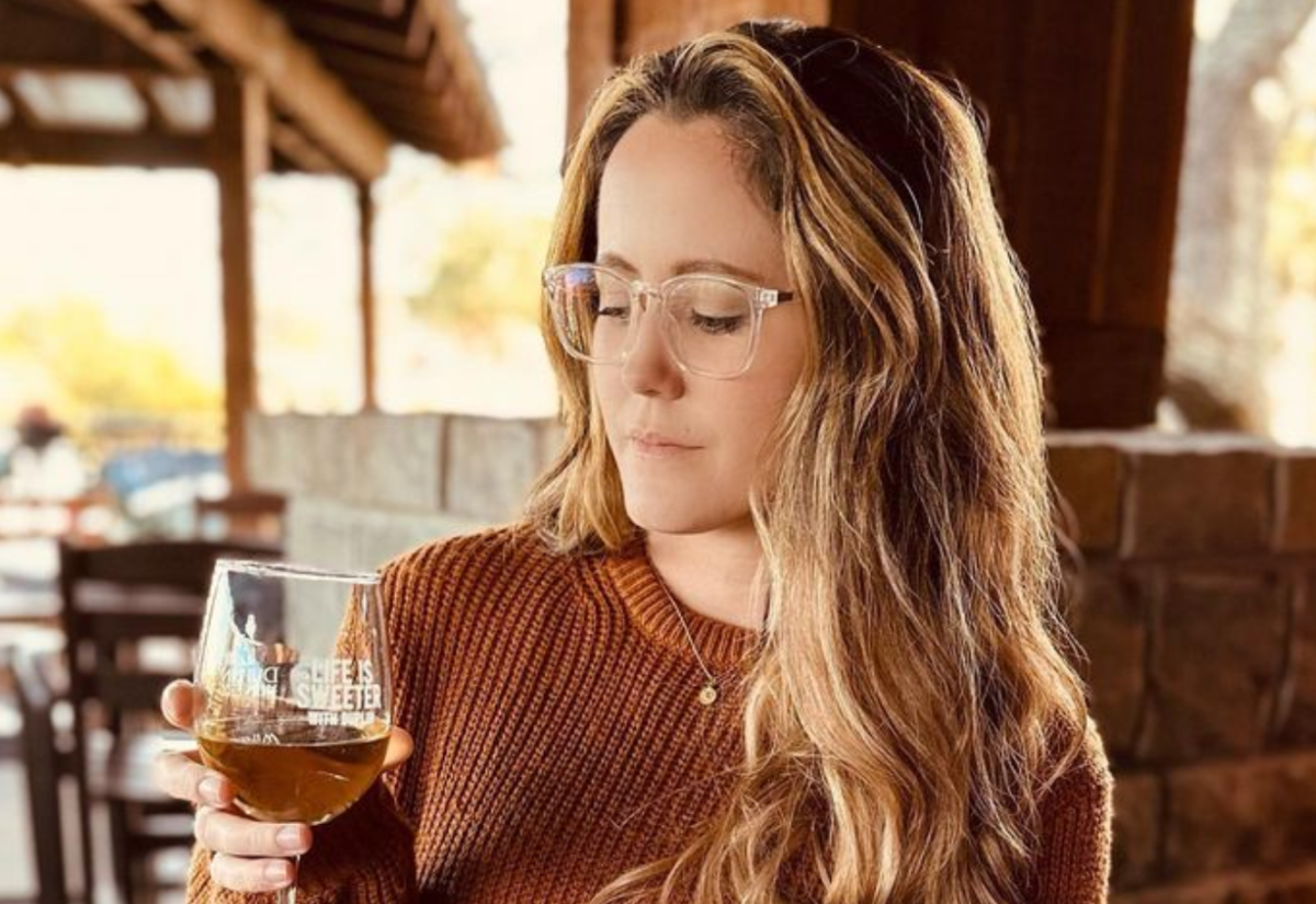 Former ‘Teen Mom’ Star Jenelle Evans Diagnosed With Thymic Hyperplasia and Liver Lesions After Experiencing Esophagus Spasms
