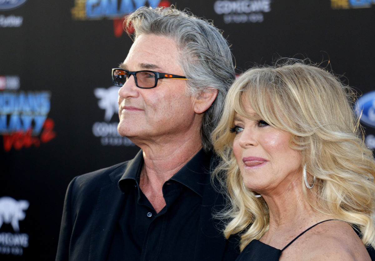 Kurt Russell and Goldie Hawn Reveal How Their Viral 1983 Oscars’ Moment Came to Be