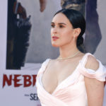 Rumer Willis’ Water Wasn’t Breaking During Home Birth – So She Used Her Finger