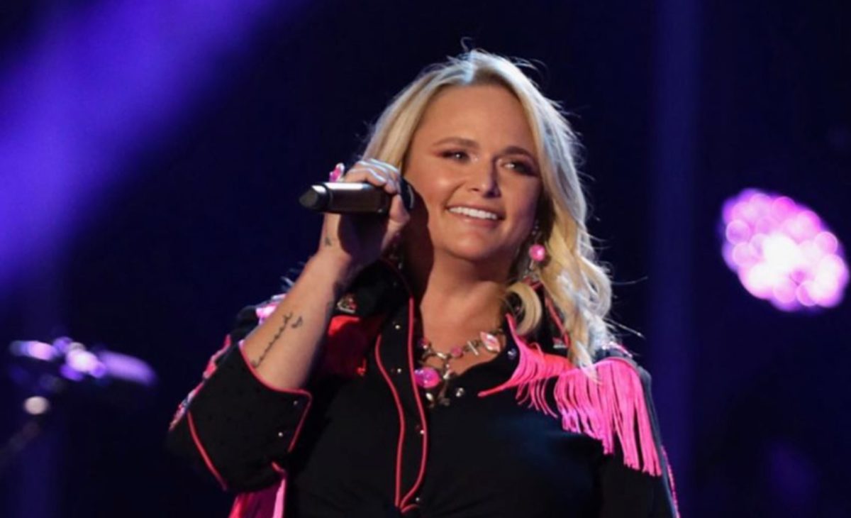 Miranda Lambert Stops Show to Yell At Fans Who Were Taking Selfies | People are conflicted after country music superstar Miranda Lambert’s latest concert stunt.