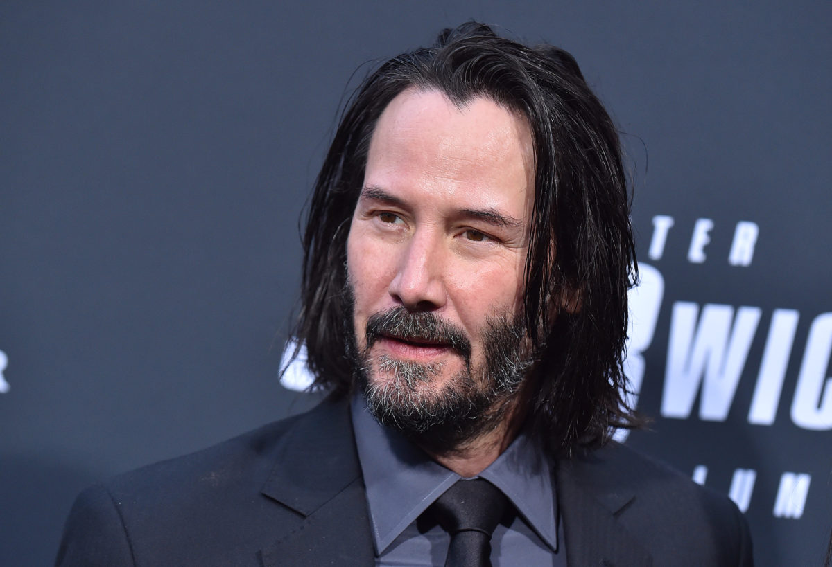 WATCH: Keanu Reeves Has Viral Interaction With Fan at Comic Book Signing 
