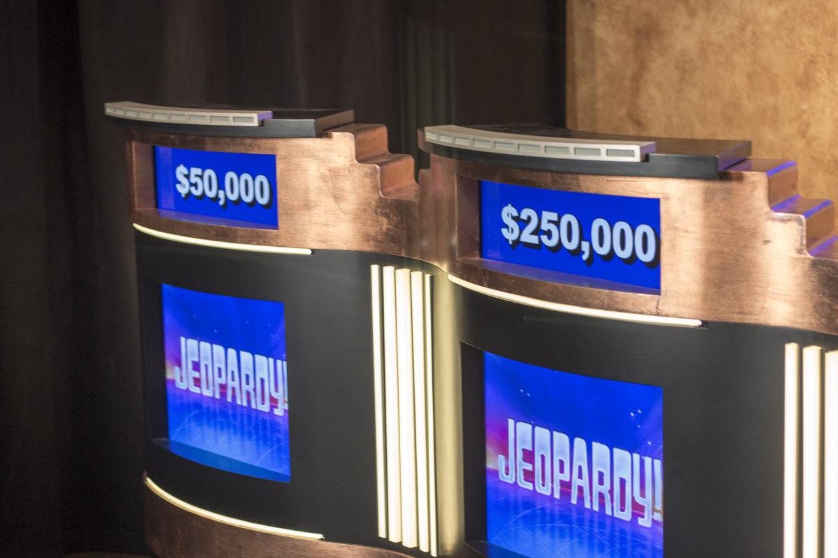 Jeopardy! Fans Can’t Believe All 3 Contestants Got This $200 Bible Prayer Question Wrong – They Didn’t Even Try to Answer It!