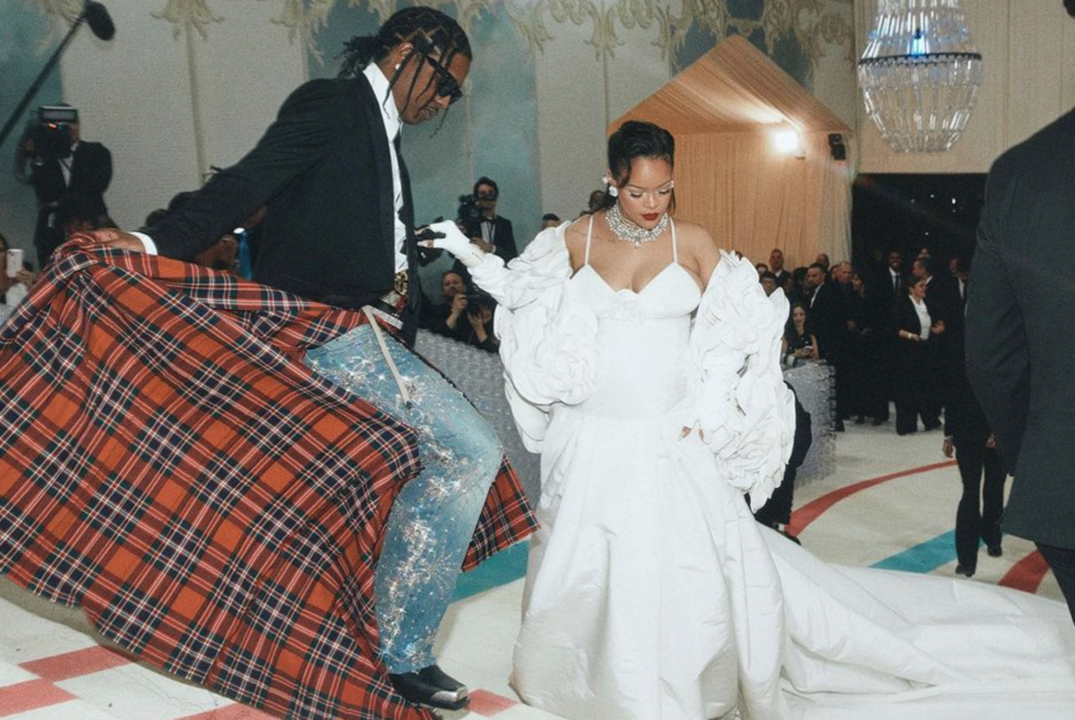 Rihanna and A$AP Rocky Reveal Name of 1-Month-Old Son – Meet Riot Rose Mayers