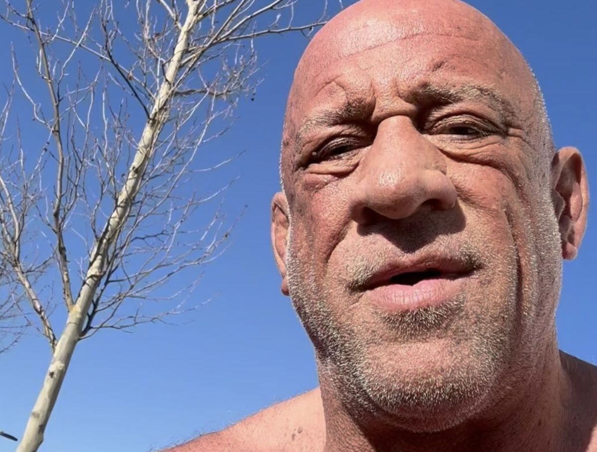 UFC Legend Mark Coleman Fights for His Life After Saving His Parents From a House Fire | UFC legend Mark Coleman is currently fighting for his life in a hospital.