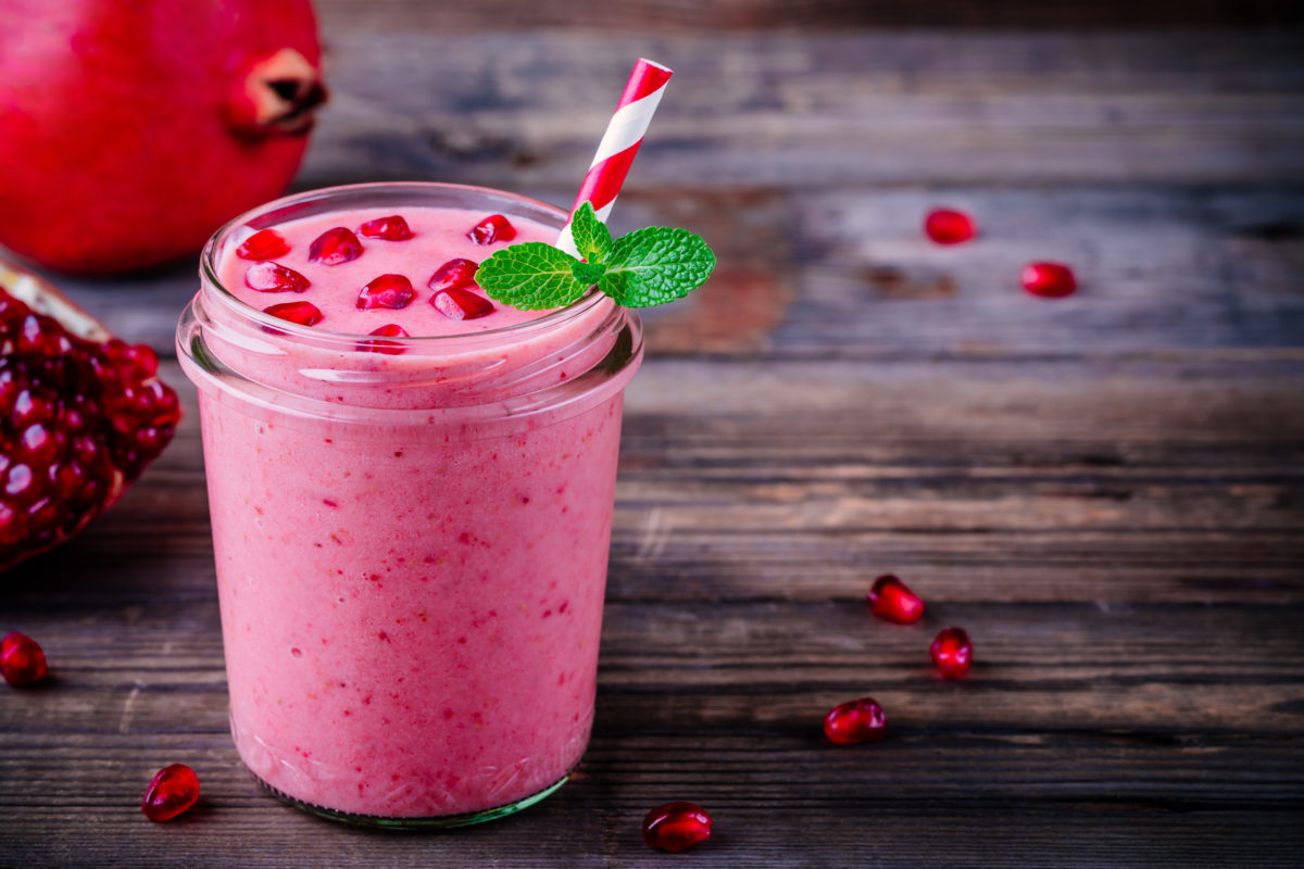 Easy Smoothie Recipes You and Your Kid Will LOVE | These smoothie recipes can offer a convenient and appealing way to add a variety of fruits and vegetables to your child’s daily diet, but use them sparingly!