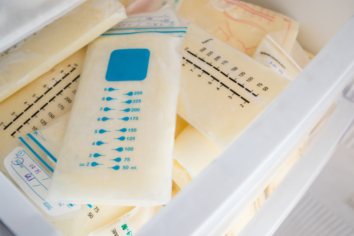 The Proper Way to Store and Track Breast Milk | Breast milk is hands-down the best source of nutrition for most newborns and infants. It has everything a baby needs (and nothing a baby doesn’t need) to grow and develop into a healthy and happy young child. 