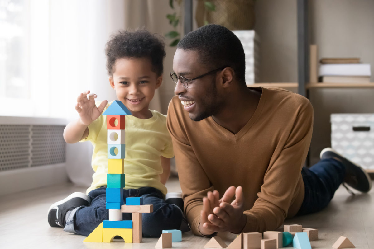 Small Educational Toys to Keep Your Little One Distracted | Before getting your child’s shoes on, take them to their play area and let them pick out some of their favorite educational toys and pack them in a bag – make them feel like they have control over what they bring. 