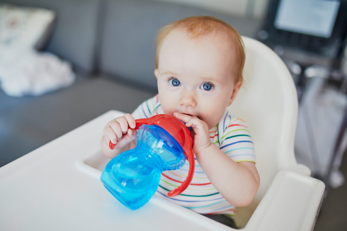 Why, When, and How to Teach Your Child to Use a Sippy Cup | Of all the milestones your baby will hit in the first few years of their life, the transition from a bottle to a sippy cup is one of the first – and, believe it or not, one of the most important to their overall well-being.