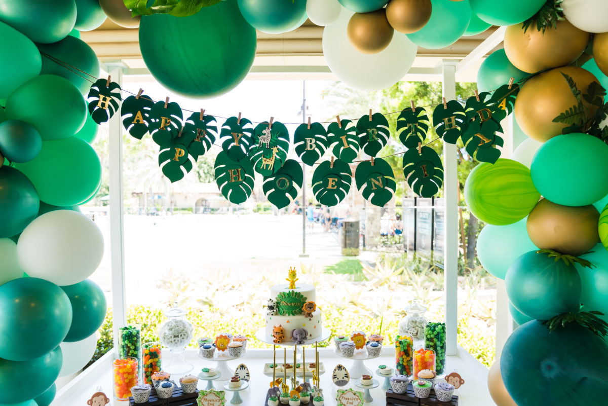 Safari-Themed Baby Shower Ideas to Get Your Creative Juices Flowing! | When most people hear the term ‘safari,’ they immediately think of Africa – which is understandable because most safaris do, in fact, happen in the motherland. At least, that’s where all the best ones are.