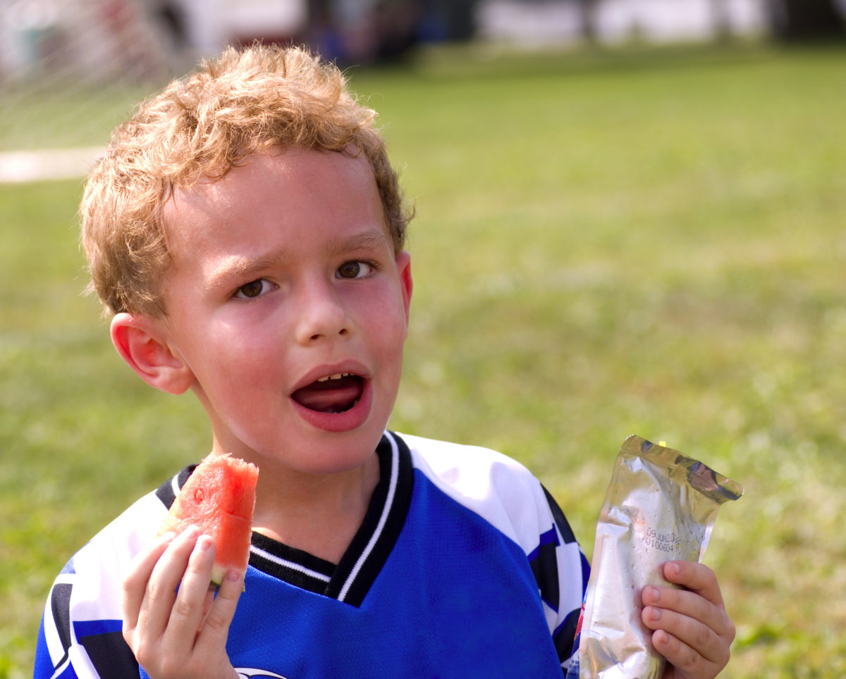 Quick, Easy, & Healthy Team Snack Ideas for Youth Sports