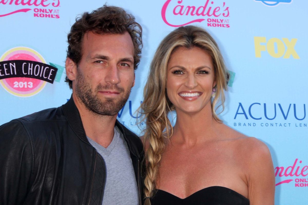 Here’s why Erin Andrews is ‘really afraid’ of having a second child with husband Jarret Stoll